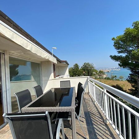Villa Flora Kastela Ngoại thất bức ảnh