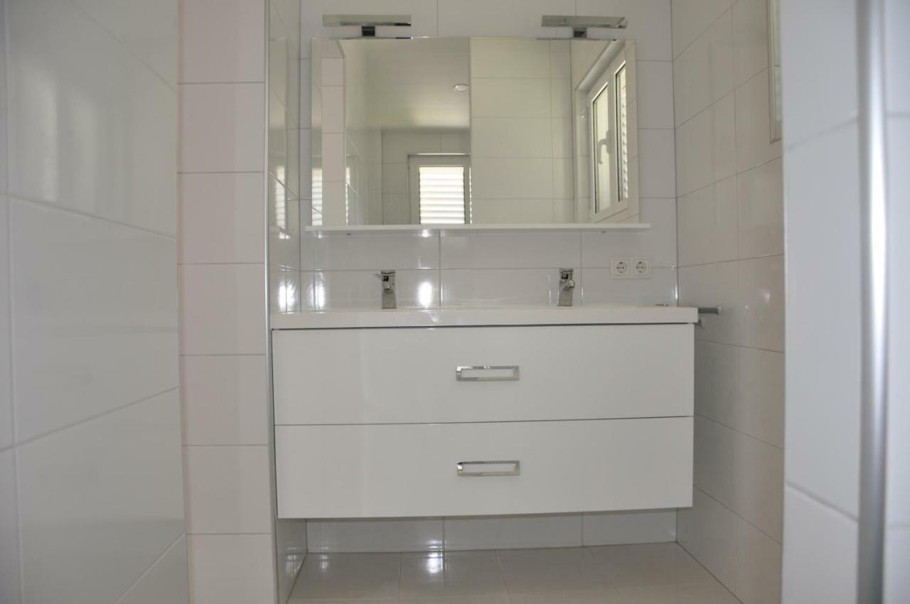 Villa Flora Kastela Ngoại thất bức ảnh